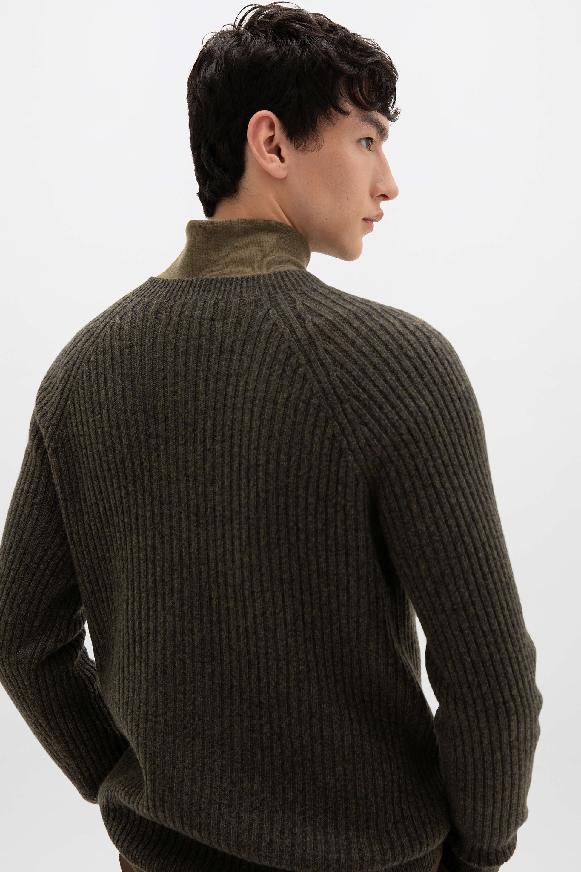 Johnstons of Elgin AW24 Unisex Knitwear Olive Marl Unisex Ribbed Cashmere Sweater KAI05260004951