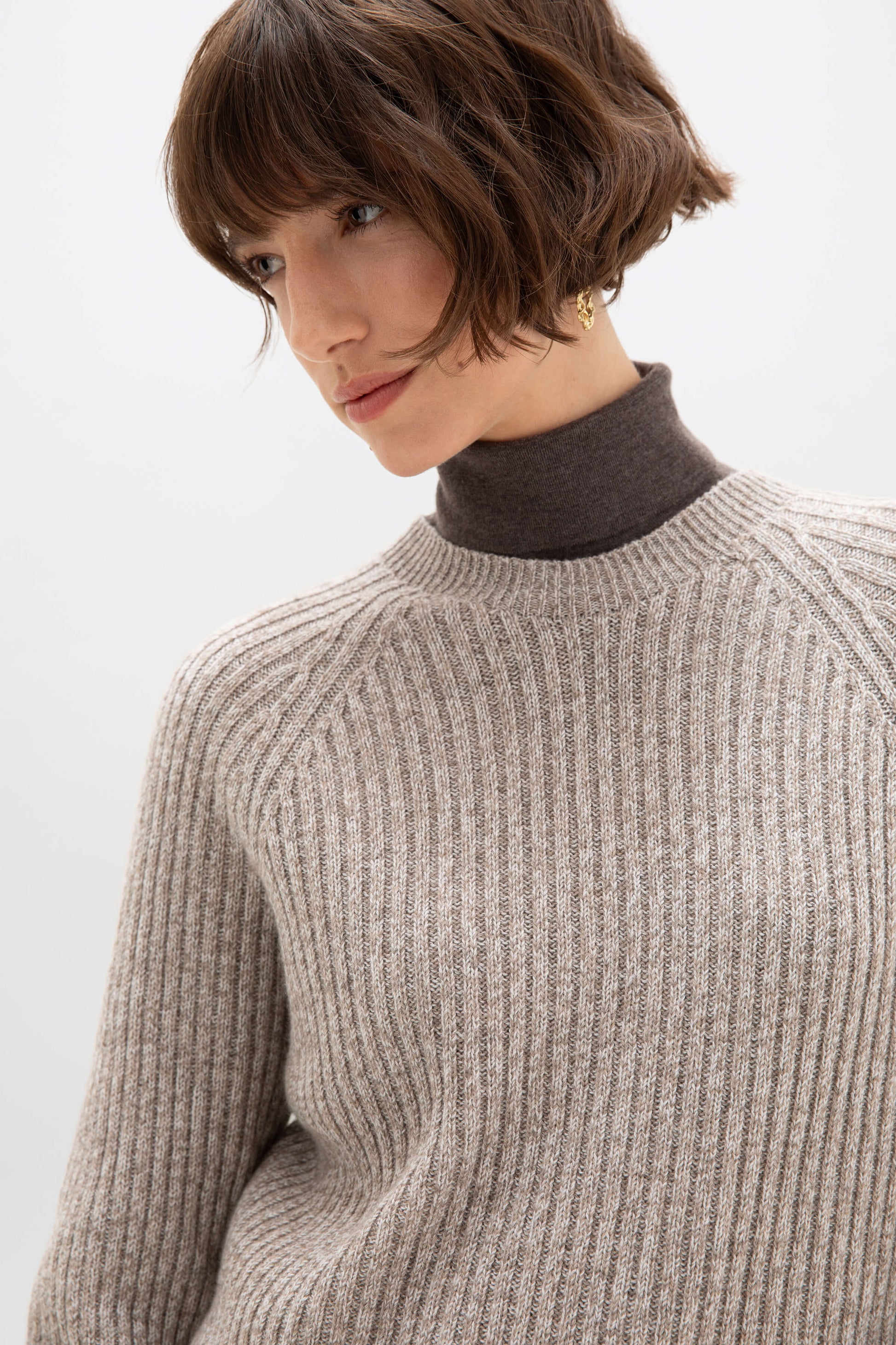 Johnstons of Elgin AW24 Unisex Knitwear Ash Marl Unisex Ribbed Cashmere Sweater KAI05260004952