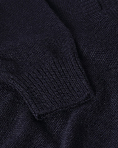 Johnstons of Elgin AW25 Women's Knitwear Dark Navy Gauzy Cashmere Navy V Neck Jumper Close Up KAI05323SD7666