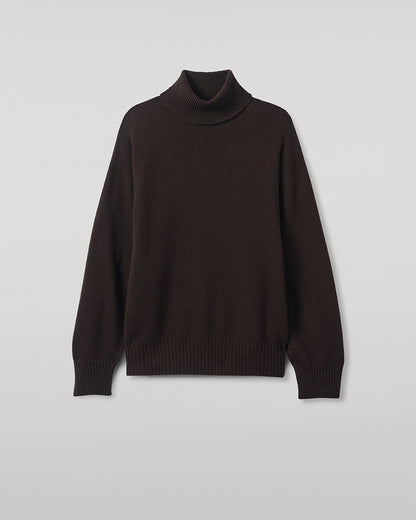 Johnstons of Elgin AW25 Women's Knitwear Molasses Gauzy Cashmere Brown Roll Neck Jumper Close Up KAI05324SB7290