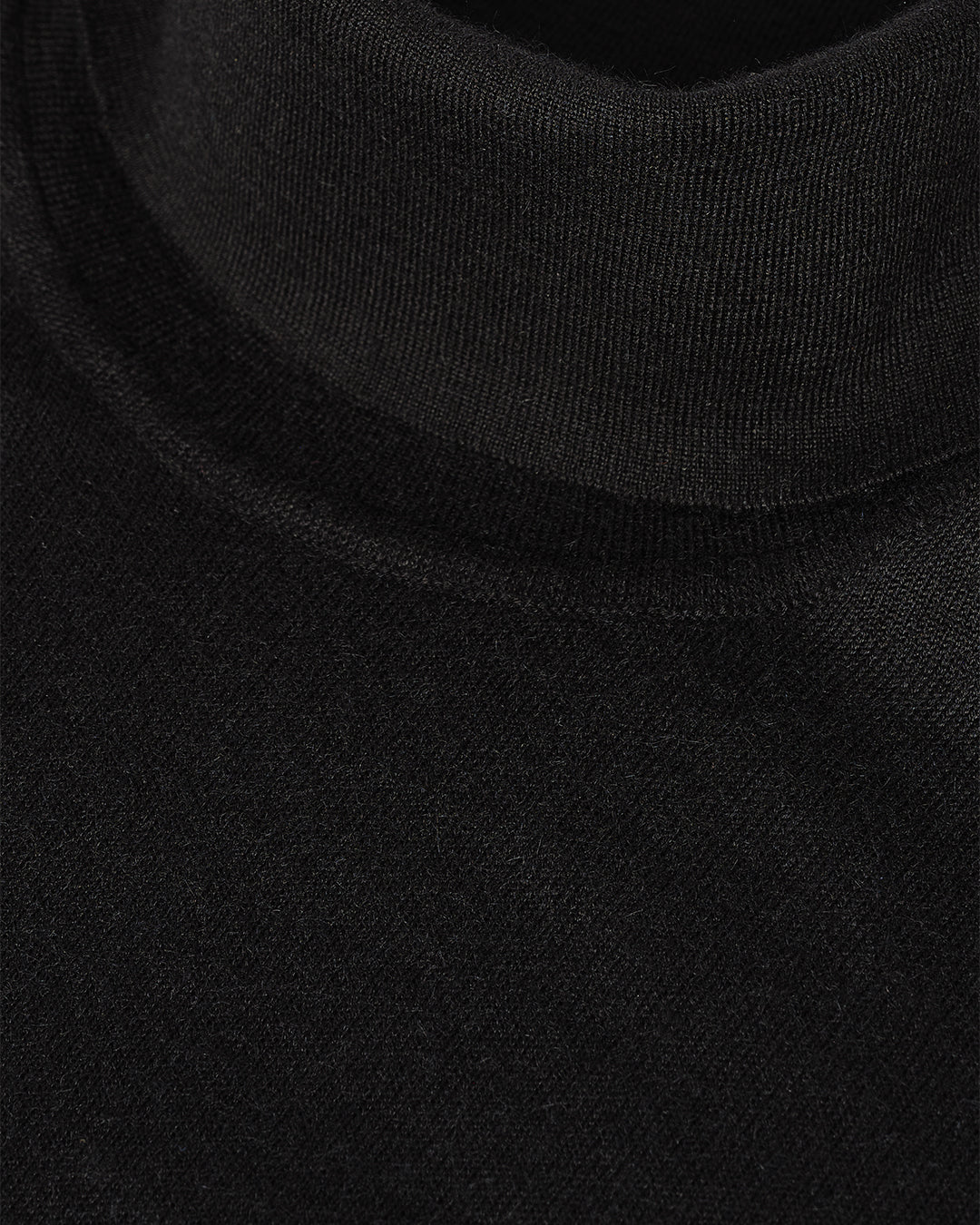 Superfine Black Cashmere Roll Neck Sweater | Men's Cashmere