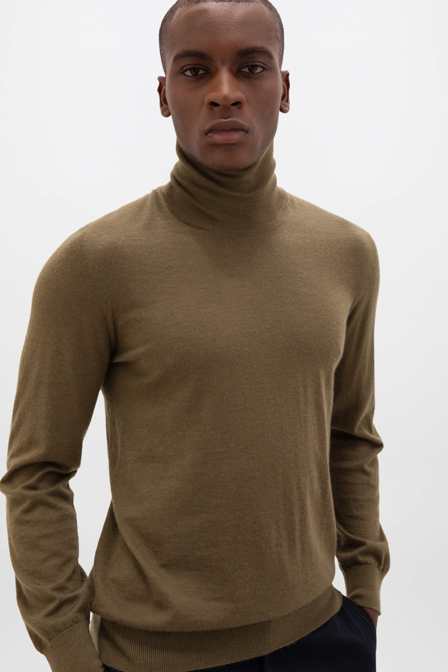 Johnstons of Elgin AW24 Unisex Knitwear Olive Unisex Superfine Cashmere Roll Neck KAI05333SC4600