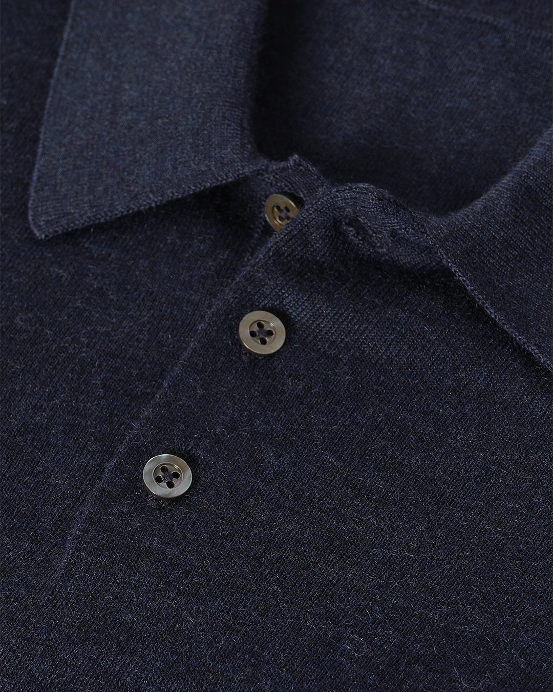 JOHNSTONS OF ELGIN MENS FIN SUPERFINE LONG SLEEVE POLOSHIRT NAVY 100% SUPERFINE CASHMERE  KAI05481HD7350