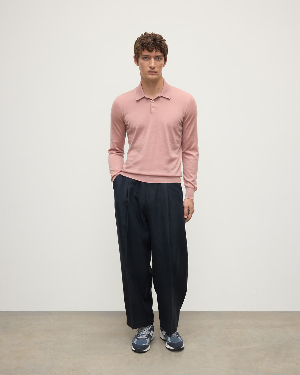 Johnstons of Elgin AW25 Men's Knitwear Nude Pink Cashmere Polo Shirt KAI05481SE5274