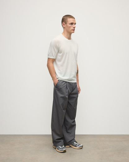 Johnstons of Elgin AW25 Men's Knitwear Zinc White Superfine Cashmere White T-Shirt KAI05595HA0327