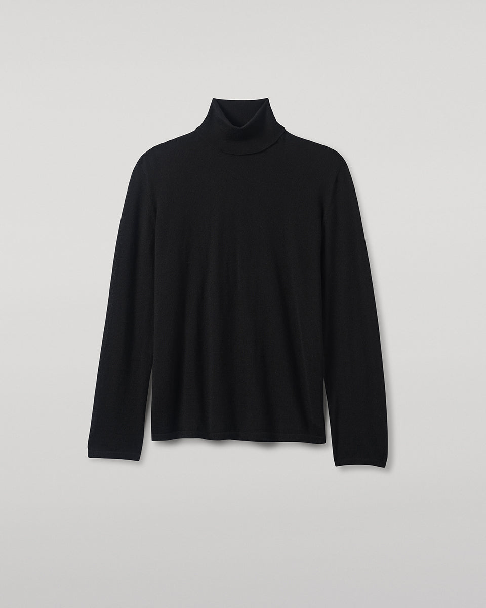 Johnstons of Elgin AW25 Women's Knitwear Black Superfine Cashmere Black Roll Neck Jumper close up KAI05607SA7146