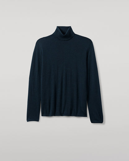 Johnstons of Elgin AW25 Women's Knitwear Bottle Green Superfine Cashmere Green Roll Neck Jumper Close Up  KAI05607SC7344