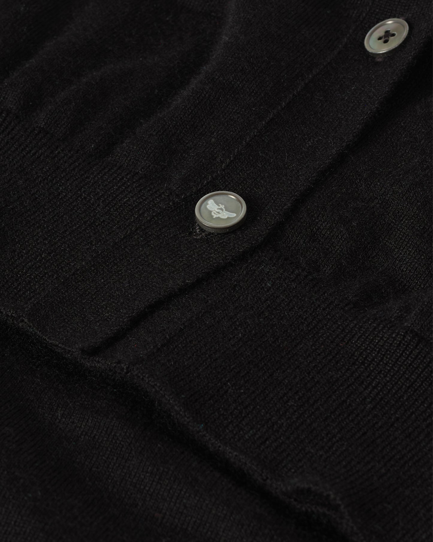 JOHNSTONS OF ELGIN WOMENS HONOR CREW CARDIGAN BLACK 100% SUPERFINE CASHMERE KAI05708SA7146