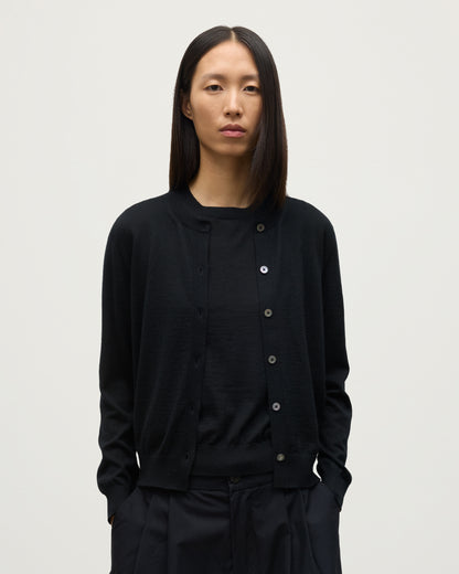 MODEL WEARING JOHNSTONS OF ELGIN WOMENS HONOR CREW CARDIGAN BLACK 100% SUPERFINE CASHMERE KAI05708SA7146