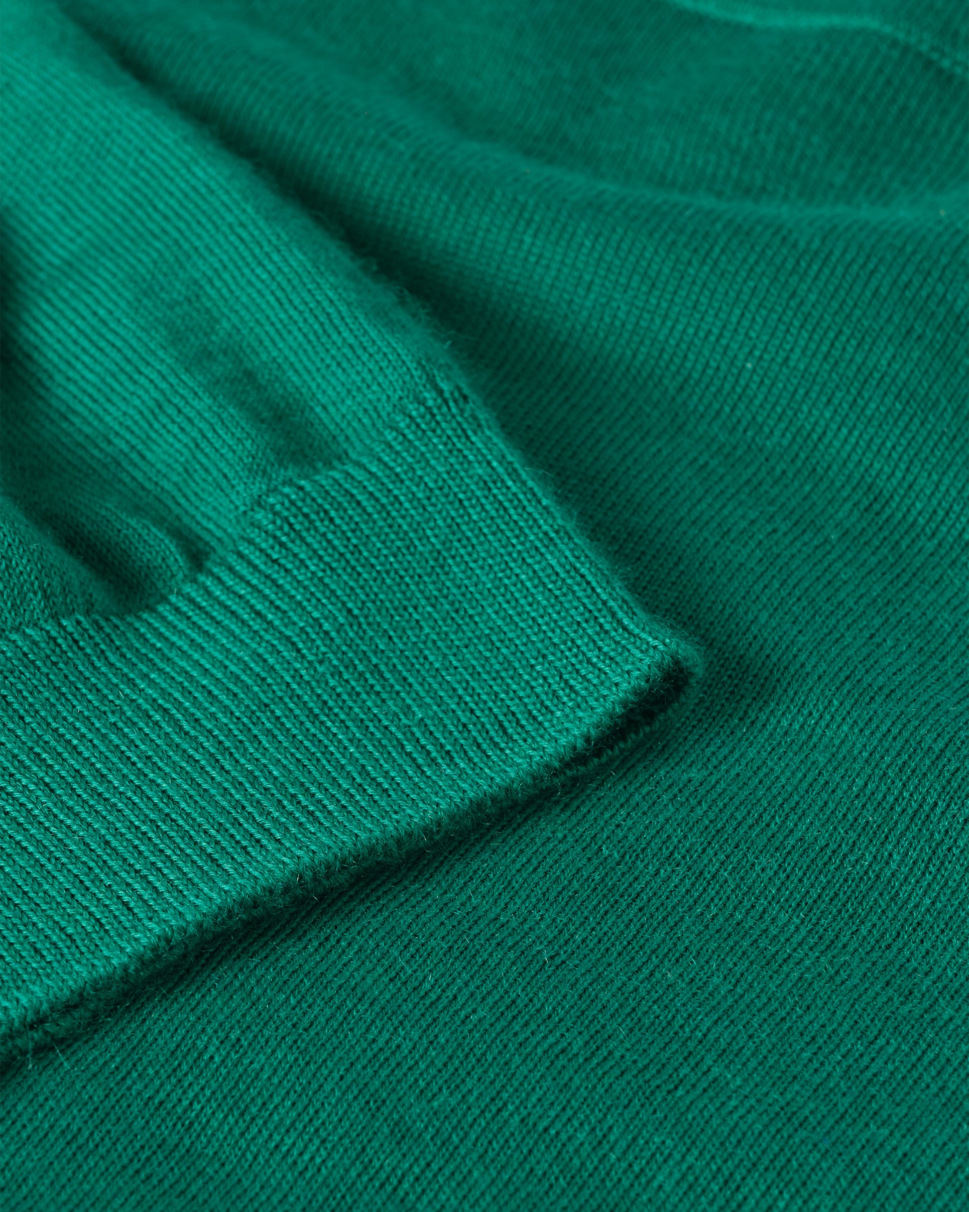 JOHNSTONS OF ELGIN WOMENS HONOR SHORT SLEEVE CREW GREEN 100% SUPERFINE CASHMERE KAI05712SC4714