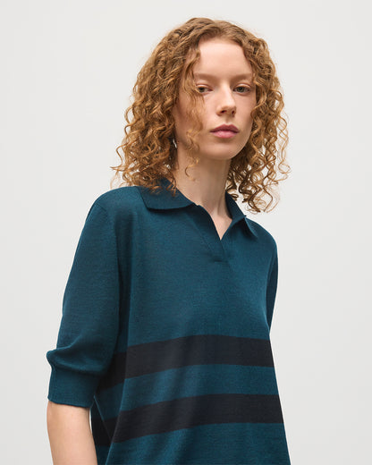 JOHNSTONS OF ELGIN WOMENS COIRA SHORT SLEEVE SHIRT GREEN & BLACK 100% SUPERFINE CASHMERE WITH CASHMERE STRIPE BLANKET IN GREEN AND GREY  KAI05714Q25997