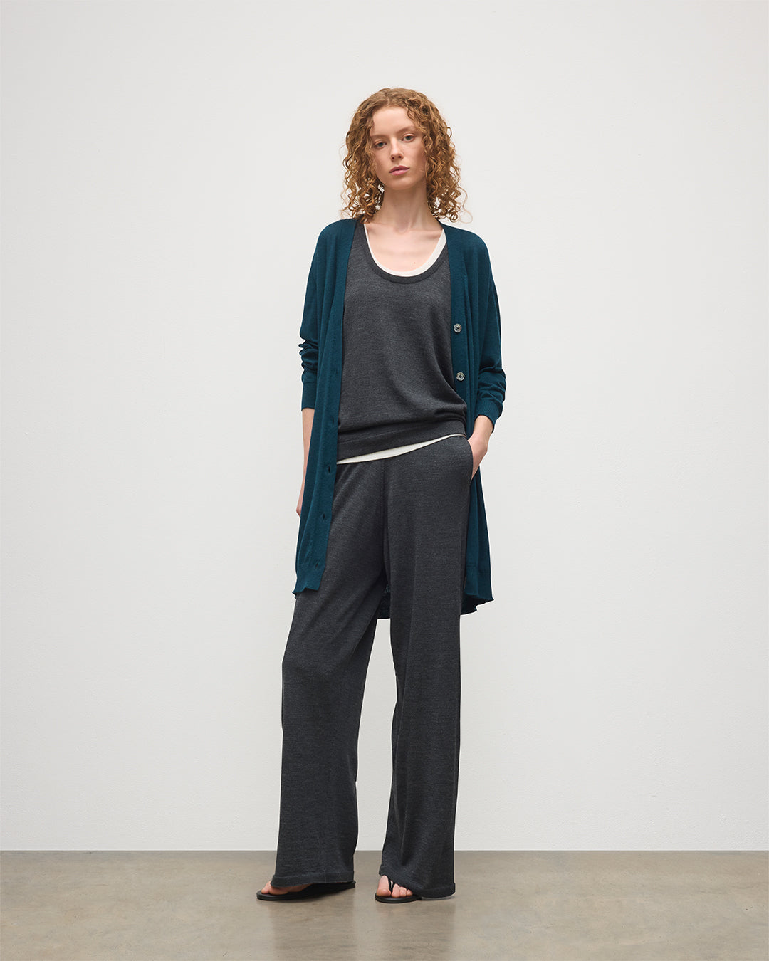 Women's Knitwear – Johnstons of Elgin