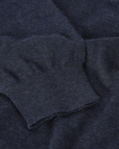 JOHNSTONS OF ELGIN MENS FIN SUPERFINE CREW NAVY 100% SUPERFINE CASHMERE KAI05717HD7350