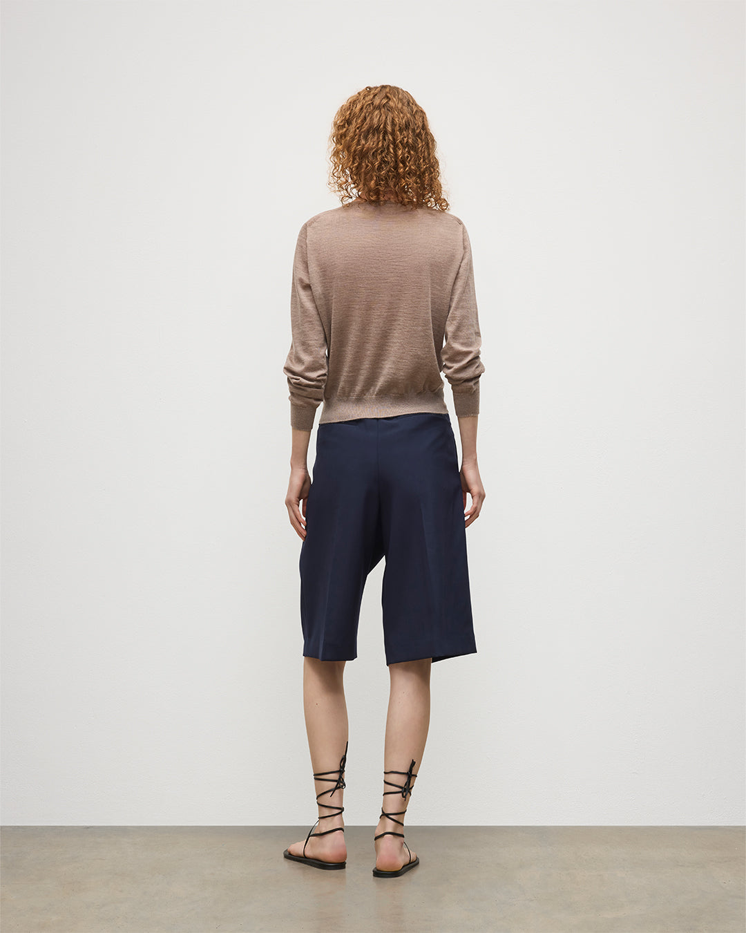 JOHNSTONS OF ELGIN WOMENS ELLA SCOOP SWEATER LIGHT BROWN 100% SUPERFINE CASHMERE KAI05723HB0273