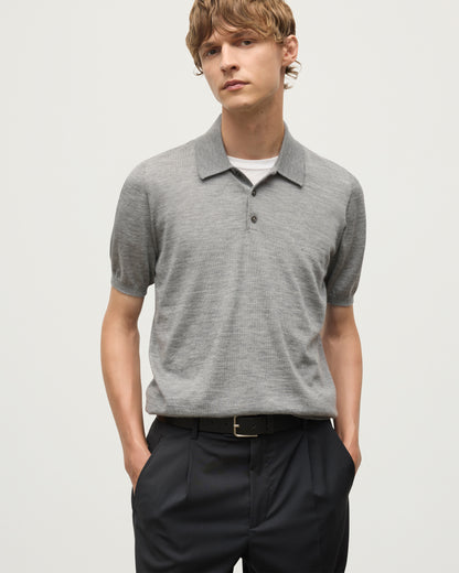 MODEL WEARS JOHNSTONS OF ELGIN MENS FIN SHORT SLEEVE SUPERFINE POLOSHIRT GREY KAI05741HA4253
