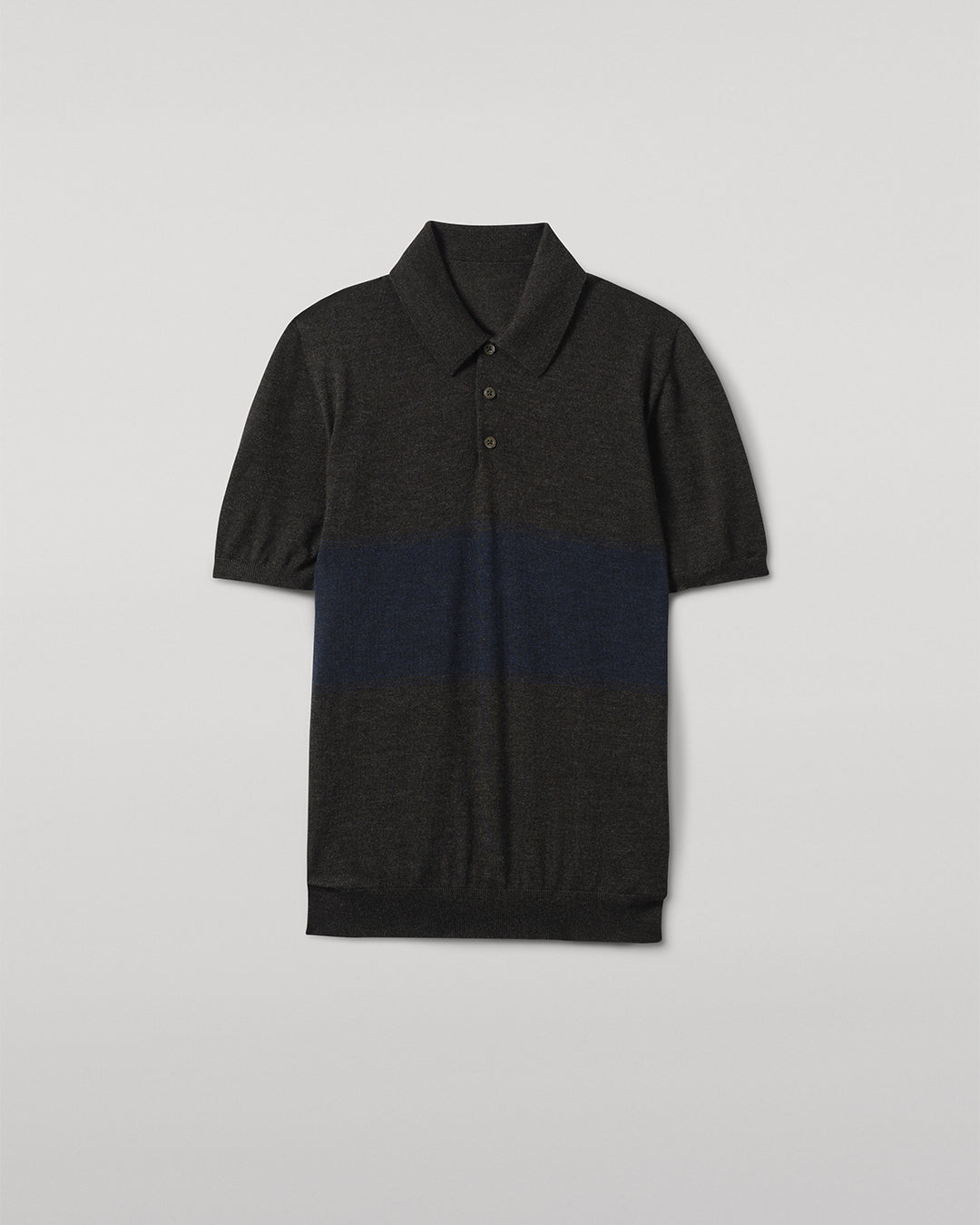ポロシャツとTシャツ – Johnstons of Elgin