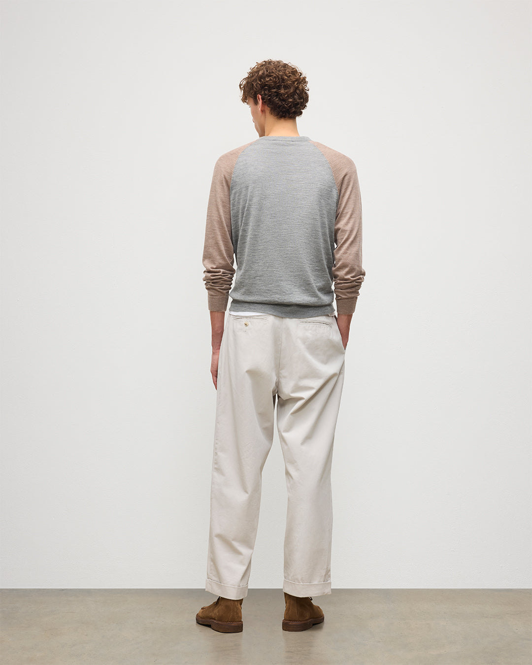 JOHNSTONS OF ELGIN MENS LEITH RINGER SUPERFINE SWEATER GREY & LIGHT BROWN 100% SUPERFINE CASHMERE KAI05746Q25933