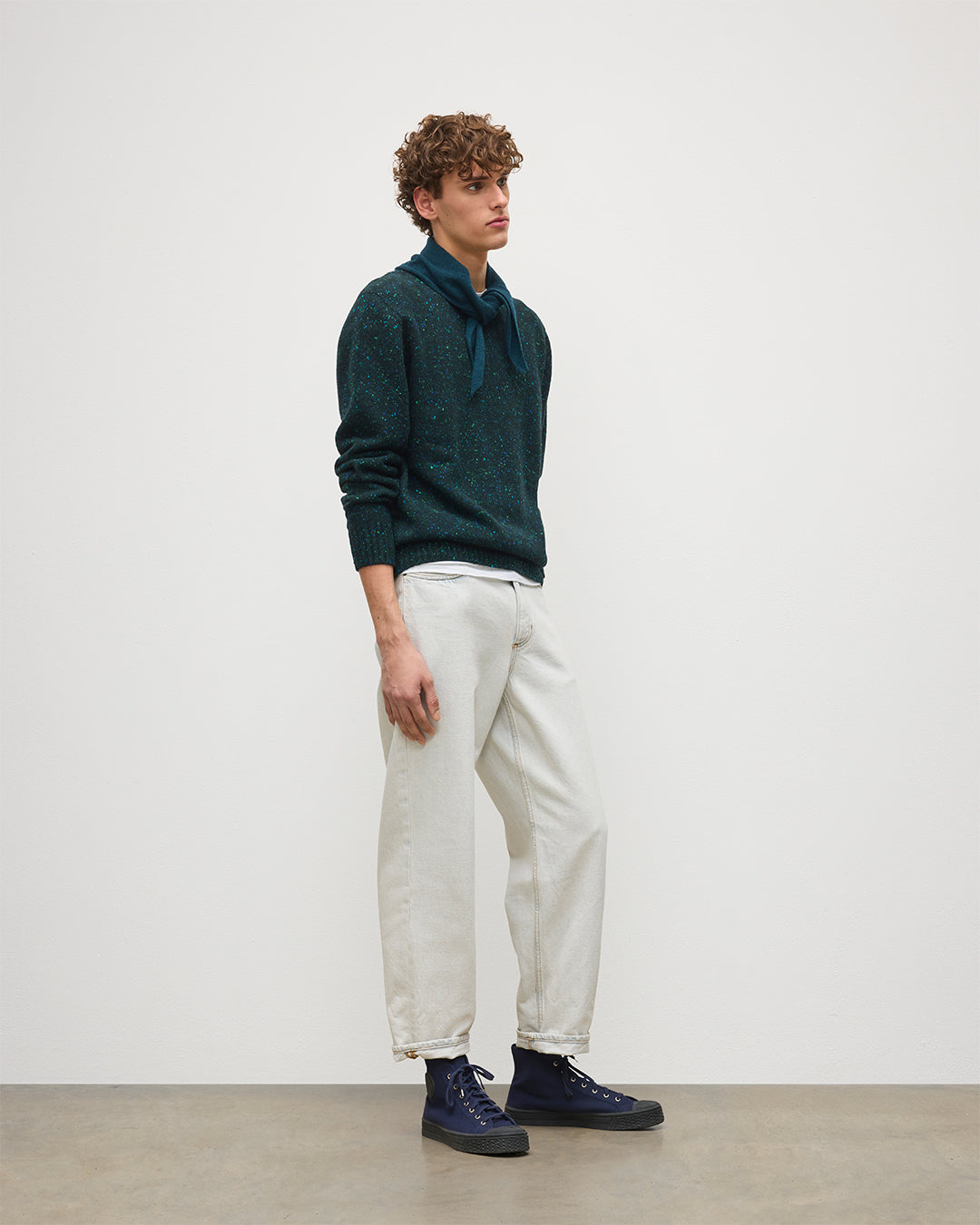 JOHNSTONS OF ELGIN MENS TIREE CREW SWEATER GREEN 100% DONEGAL CASHMERE KAI05755HC7149