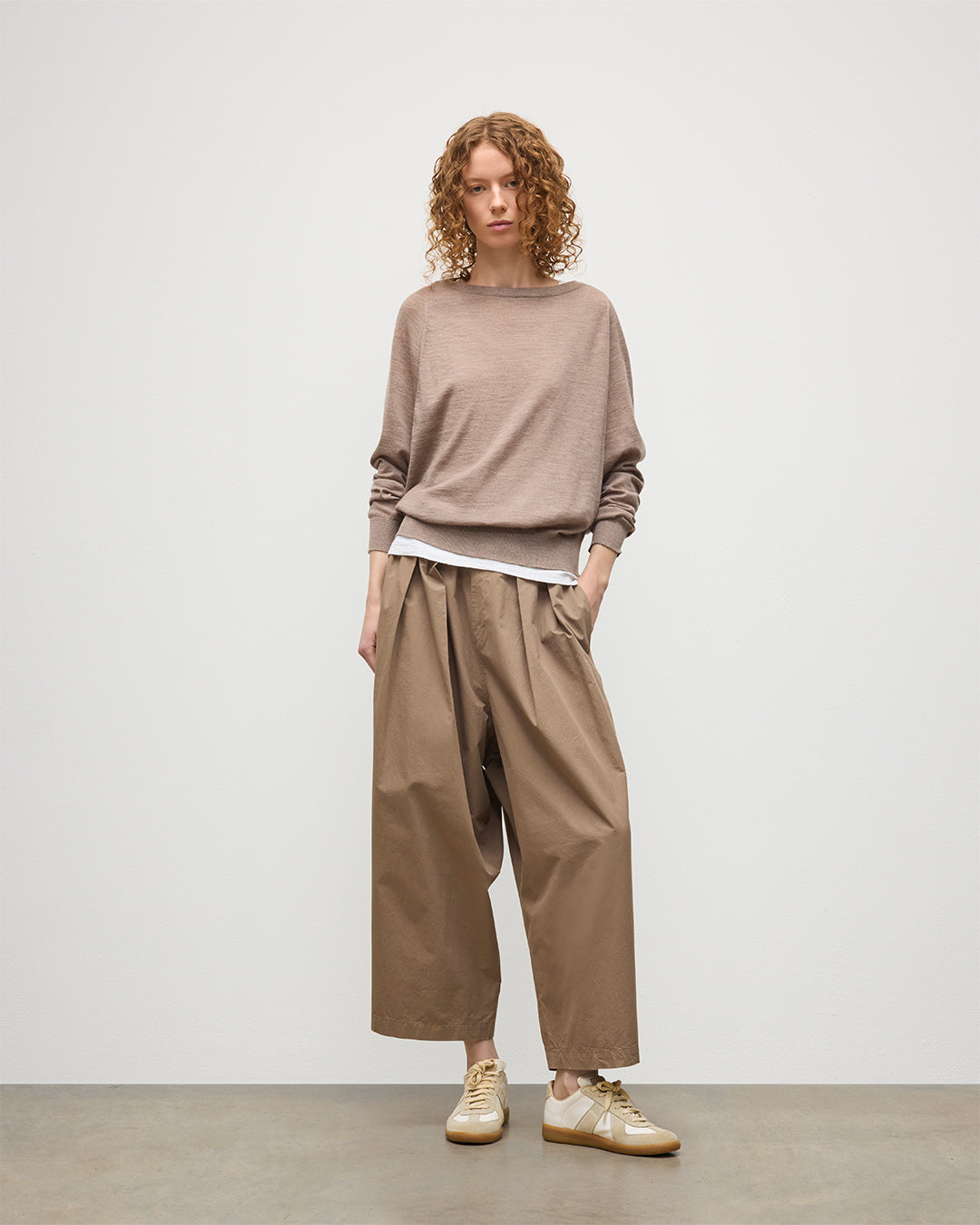 JOHNSTONS OF ELGIN WOMENS FINOLA SWEATER LIGHT BROWN 100% SUPERFINE CASHMERE KAI05789HB0273