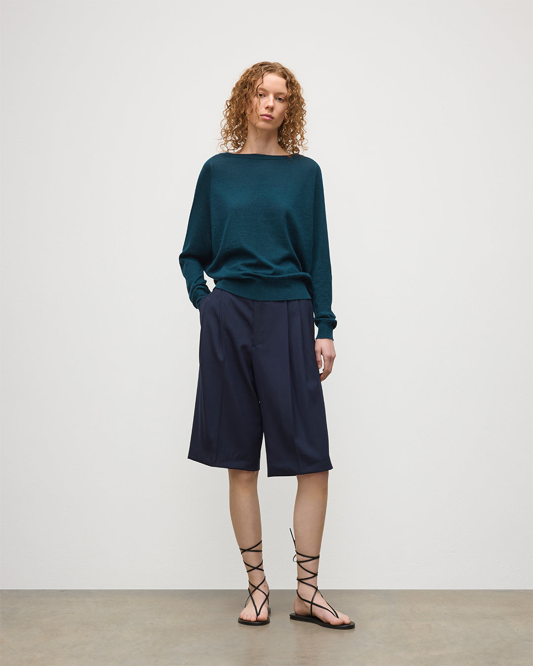 JOHNSTONS OF ELGIN WOMENS FINOLA SWEATER GREEN 100% SUPERFINE CASHMERE KAI05789SC7344