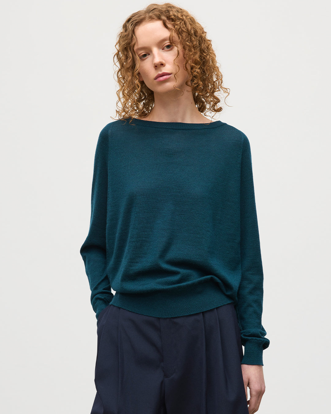 JOHNSTONS OF ELGIN WOMENS FINOLA SWEATER GREEN 100% SUPERFINE CASHMERE KAI05789SC7344