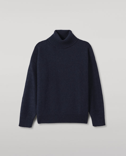 JOHNSTONS OF ELGIN MAGGIE ROLL NECK SWEATER CASHMERE REVERSE STITCH ROLL NECK SWEATER - 8 PLY NAVY 100% CASHMERE KAI05983HD7350