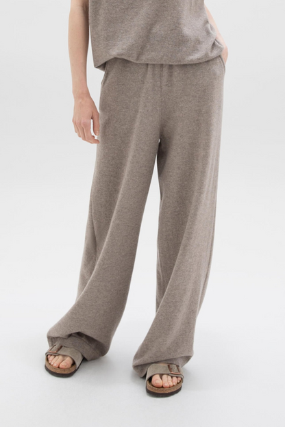 Johnstons of Elgin SS24 Women's Knitwear Pebble Wide Leg Cashmere Culottes KBP00926HB4057