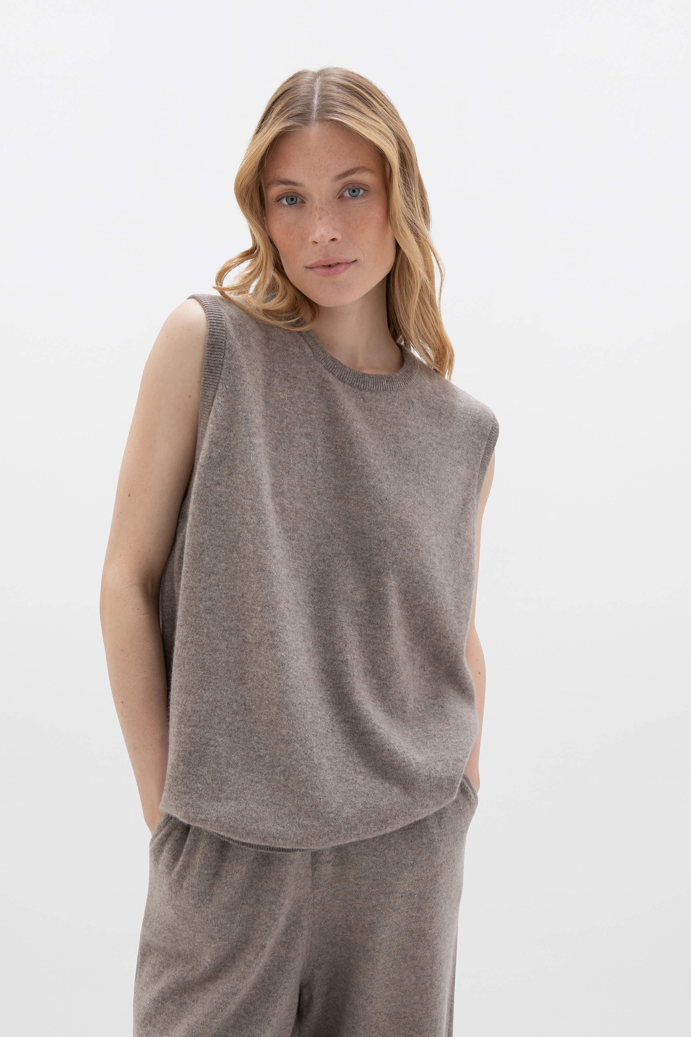 Ladies discount cashmere loungewear