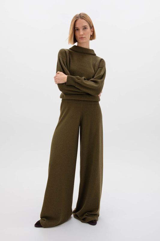 Johnstons of Elgin AW24 Women's Knitwear Olive Oversize Slouch Cashmere Trousers KBP00957SC4596