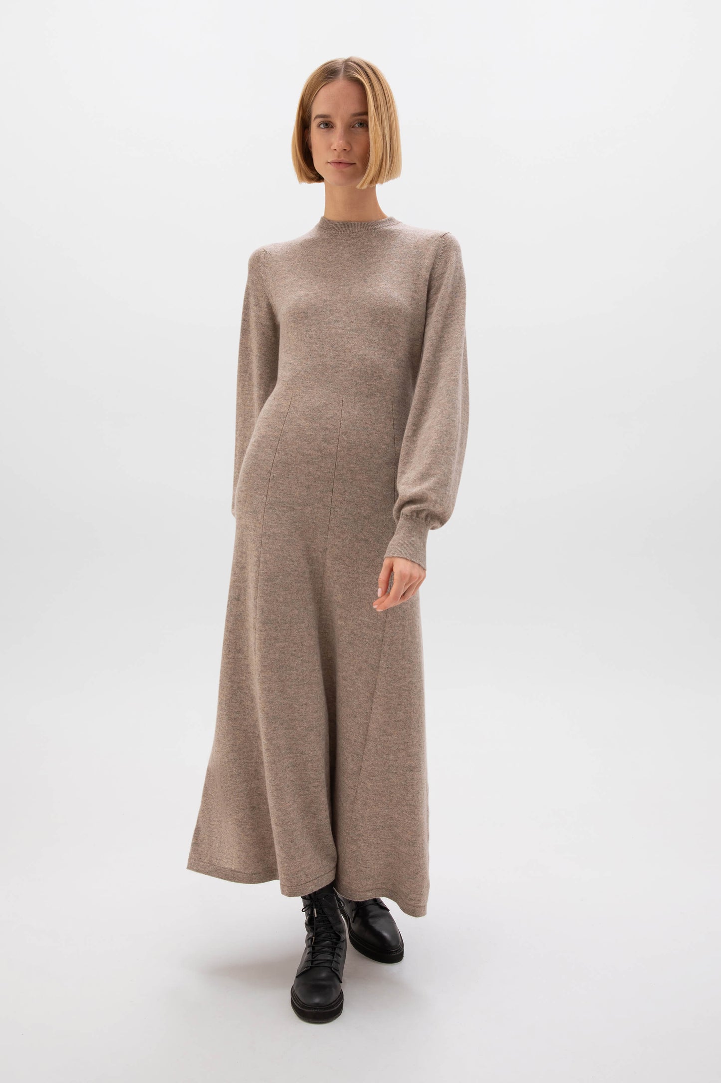 Johnstons of Elgin AW24 Women's Knitwear Ash Fit & Flare Cashmere Dress KAP05277HB4334