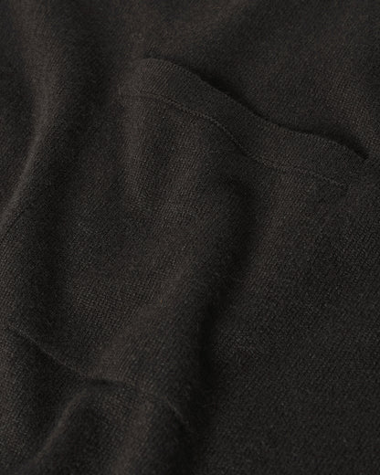 Johnstons of Elgin AW25 Women's Knitwear Iron Gauzy Pocket Grey Cashmere Jumper details
KAP05315SC7330