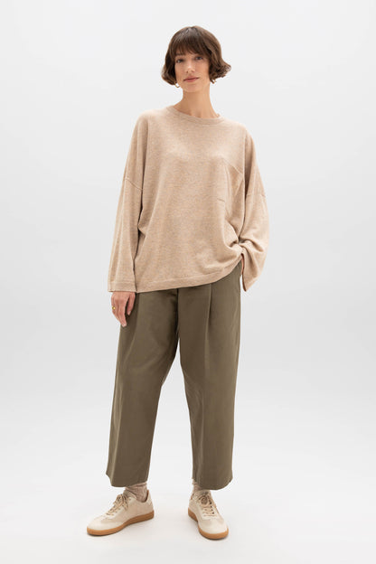 Johnstons of Elgin AW24 Women's Knitwear Oatmeal Slouch Cashmere Sweater KAP05315HB0210