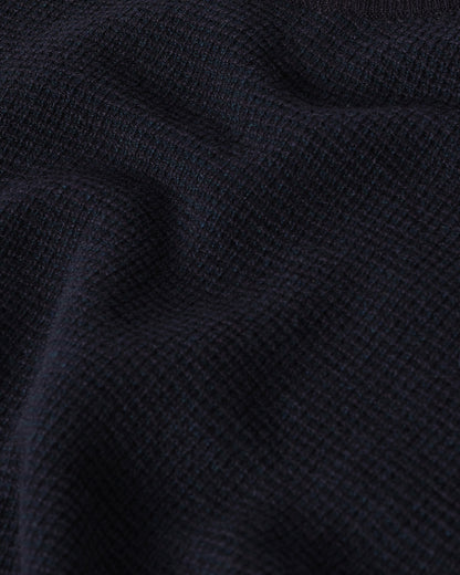 Johnstons of Elgin AW25 Men's Knitwear Dark Navy & Bottle Green Waffle Stitch Navy Cashmere Jumper KAP05441Q25352