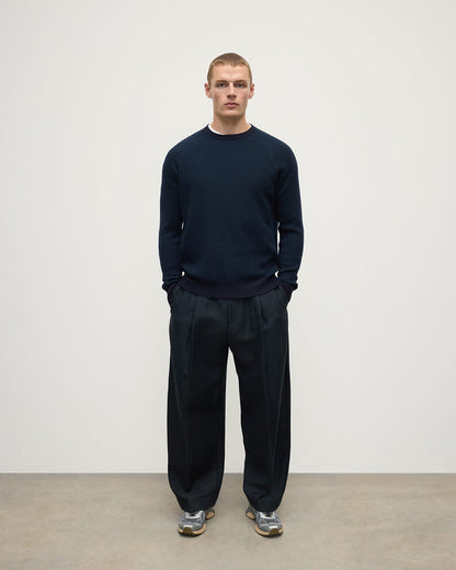 Johnstons of Elgin AW25 Men's Knitwear Dark Navy & Bottle Green Waffle Stitch Navy Cashmere Jumper KAP05441Q25352