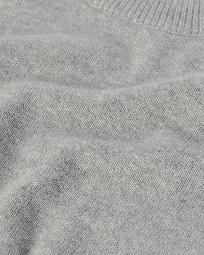 Johnstons of Elgin AW25 Men's Knitwear Light Grey Classic Cashmere Grey Round Neck KAP05471HA0308