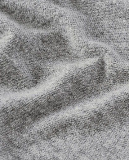 JOHNSTONS OF ELGIN MENS RORY CREW CLASSIC JUMPER GREY 100% CASHMERE KAP05471HA0400