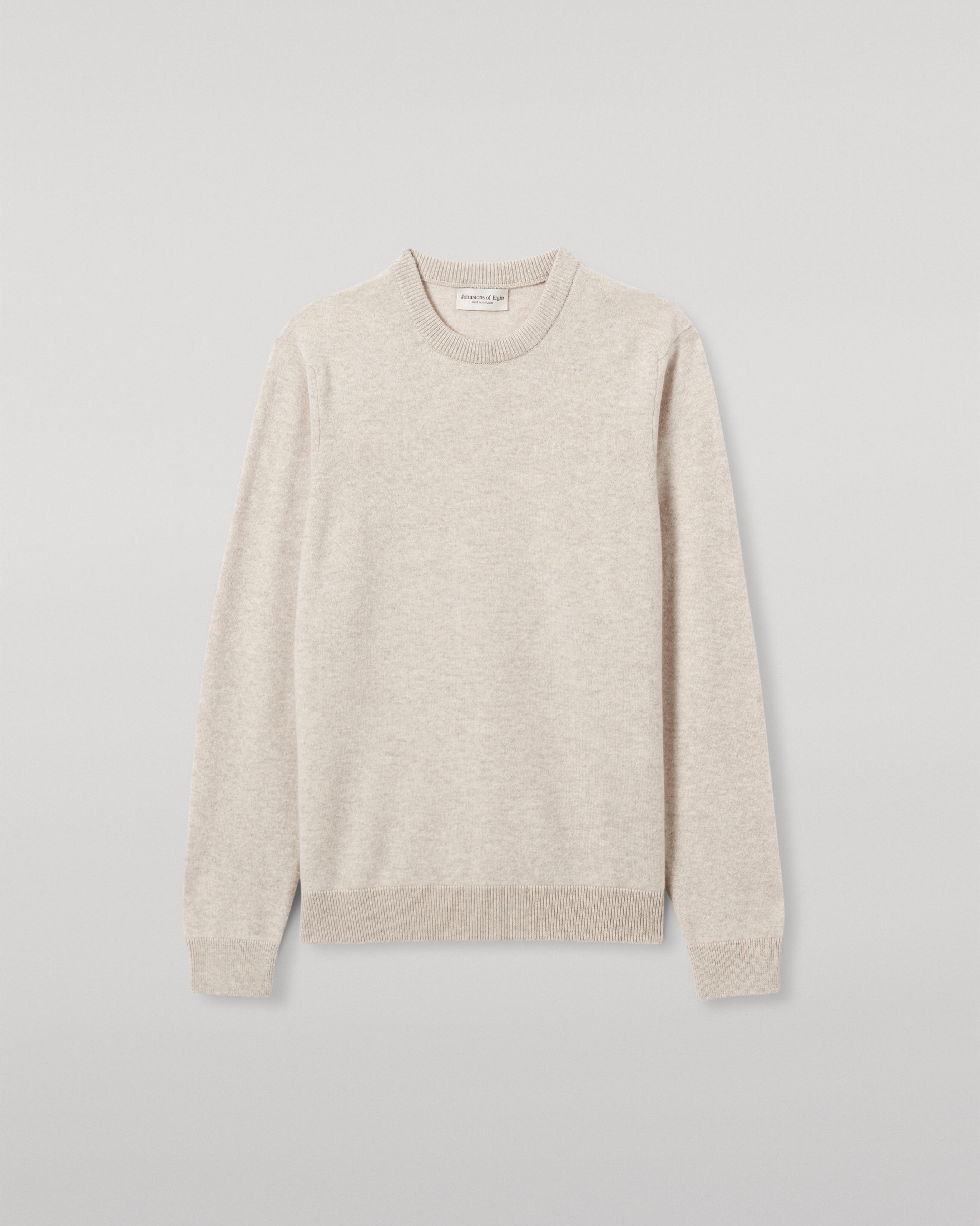 メンズ・カシミヤの必需品｜Johnstons of Elgin