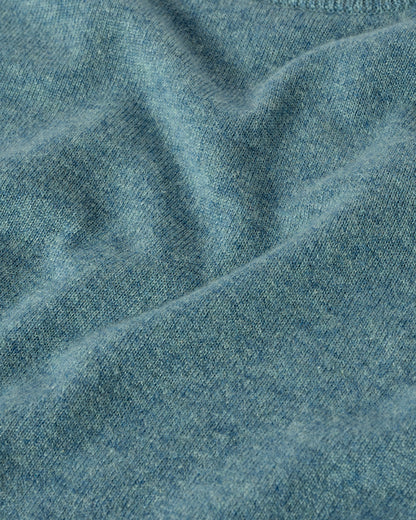 Johnstons of Elgin AW25 Men's Knitwear Seascape Classic Cashmere Green Round Neck Jumper KAP05471HC0038