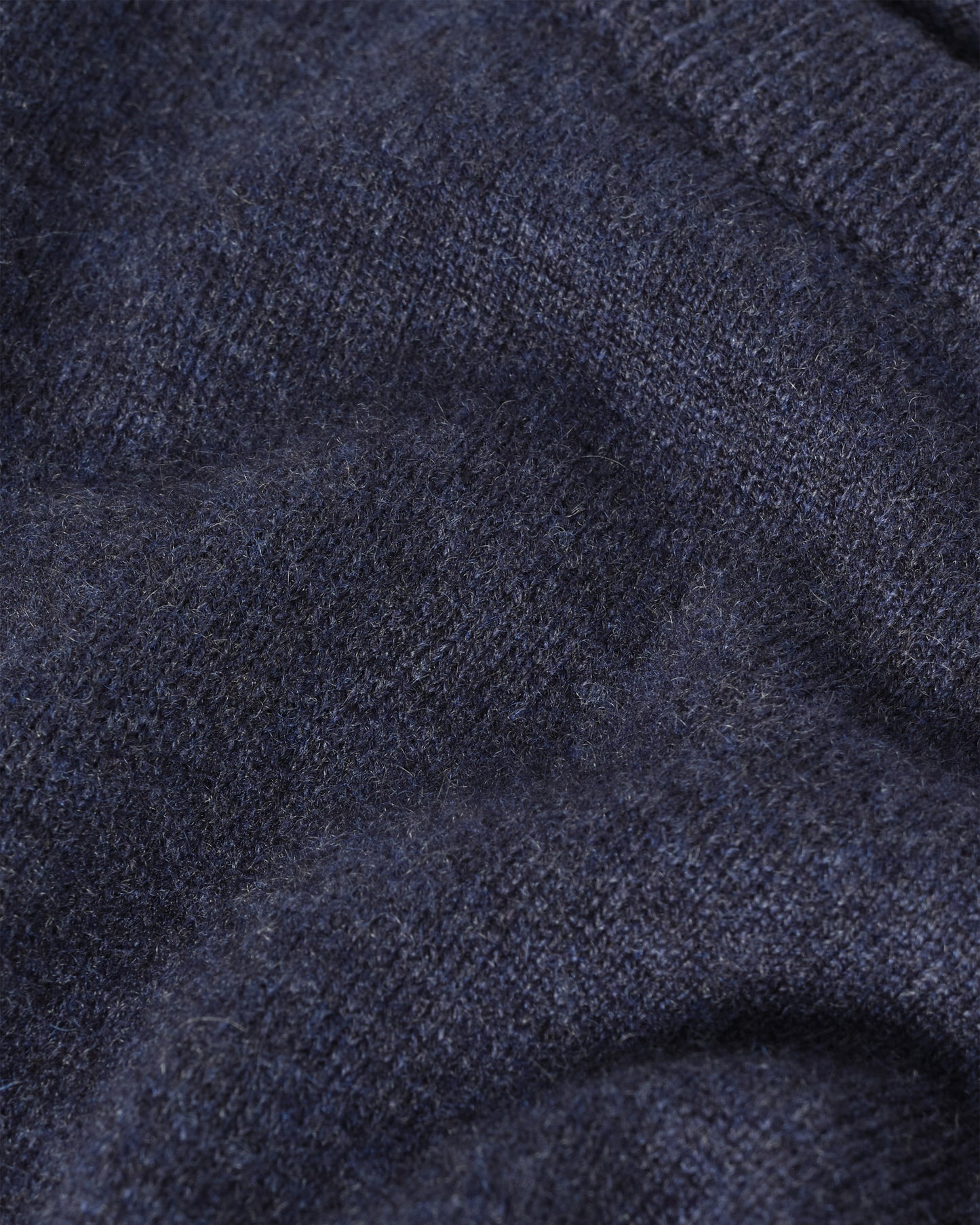 JOHNSTONS OF ELGIN MENS RORY CREW CLASSIC JUMPER NAVY 100% CASHMERE KAP05471HD7350