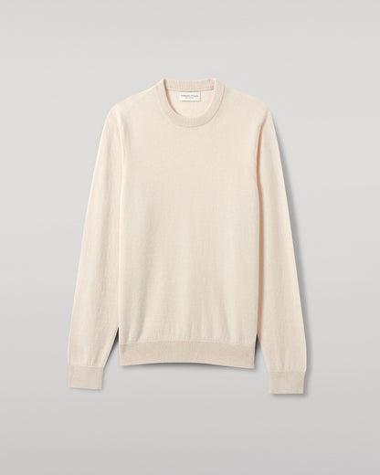 Johnstons of Elgin AW25 Men's Knitwear Champagne  Classic Cashmere Cream Round Neck Jumper KAP05471SA0502