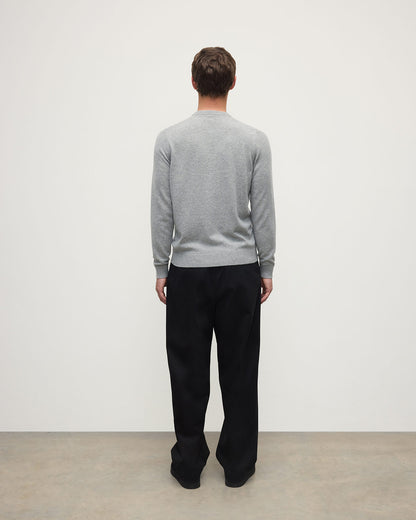 Johnstons of Elgin AW25 Men's Knitwear Light Grey Classic Cashmere Grey Round Neck KAP05471HA0308