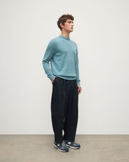 Johnstons of Elgin AW25 Men's Knitwear Seascape Classic Cashmere Green Round Neck Jumper KAP05471HC0038