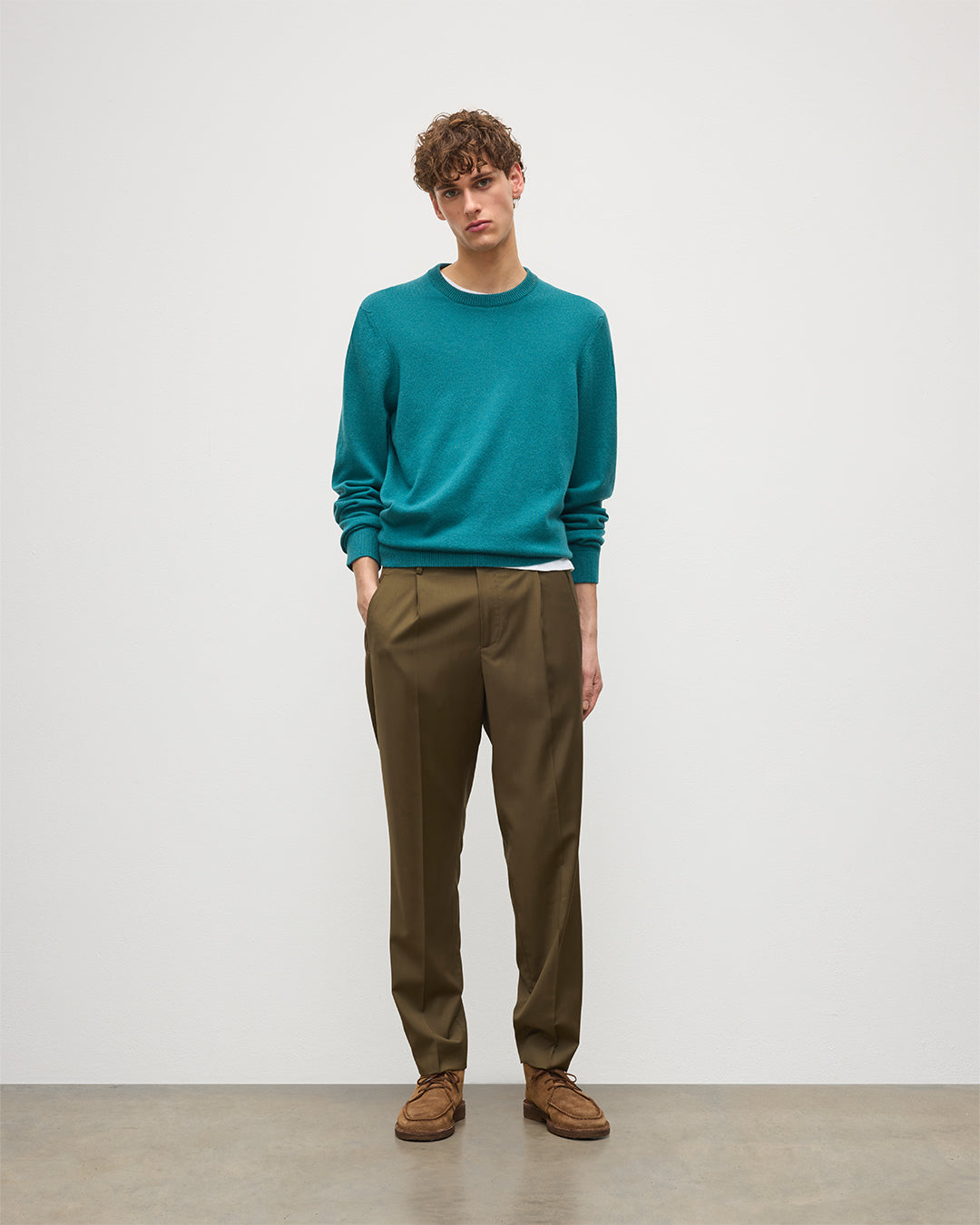 JOHNSTONS OF ELGIN MENS RORY CREW CLASSIC JUMPER GREEN 100% CASHMERE KAP05471SC4720XS