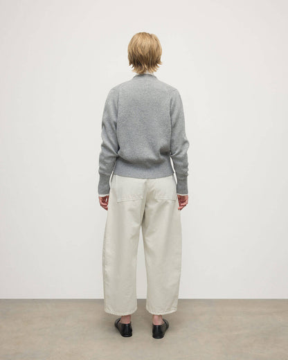 Model wears Johnstons of Elgin  Women's Knitwear Light Grey Milano Stitch Grey Cashmere Cardigan Front View KAP05489HA0308