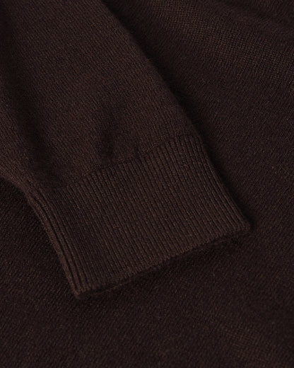 Johnstons of Elgin AW25 Women's Knitwear Molasses Classic Cashmere Brown Round Neck Jumper Close Up KAP05572SB7290