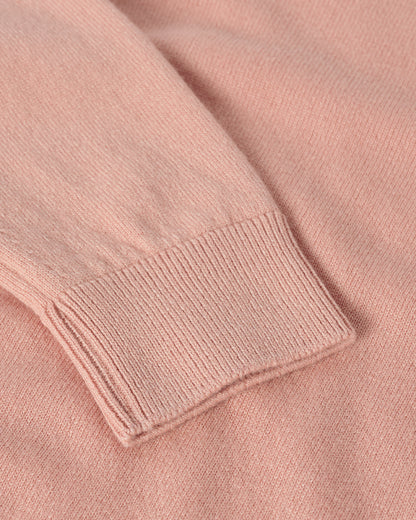 Johnstons of Elgin AW25 Women's Knitwear Nude Classic Cashmere Pink Round Neck Jumper Close Up KAP05572SE0740