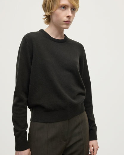 Johnstons of Elgin Women's Cashmere Dark Grey Round Neck Sweater KAP05572SC7330