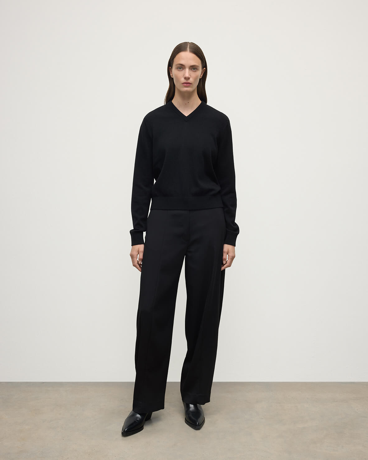 Classic Cashmere V Neck Jumper