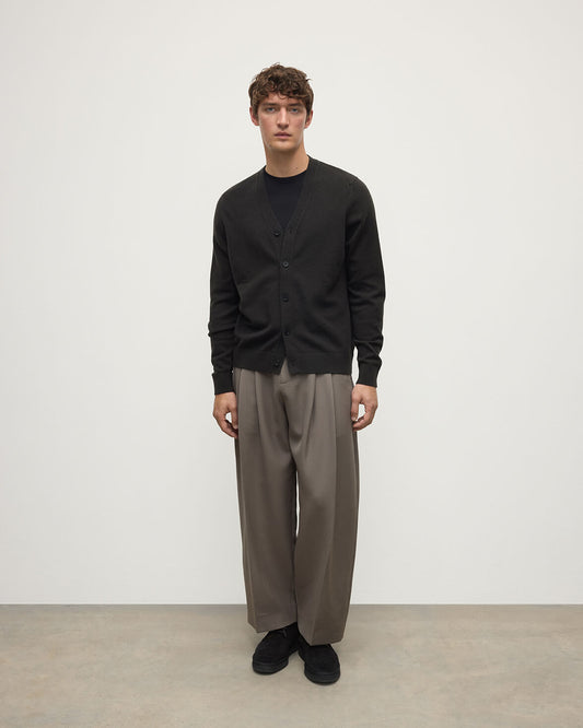 Johnstons of Elgin AW25 Men's Knitwear Iron Classic Cashmere Dark Grey Cardigan KAP05576SC7330