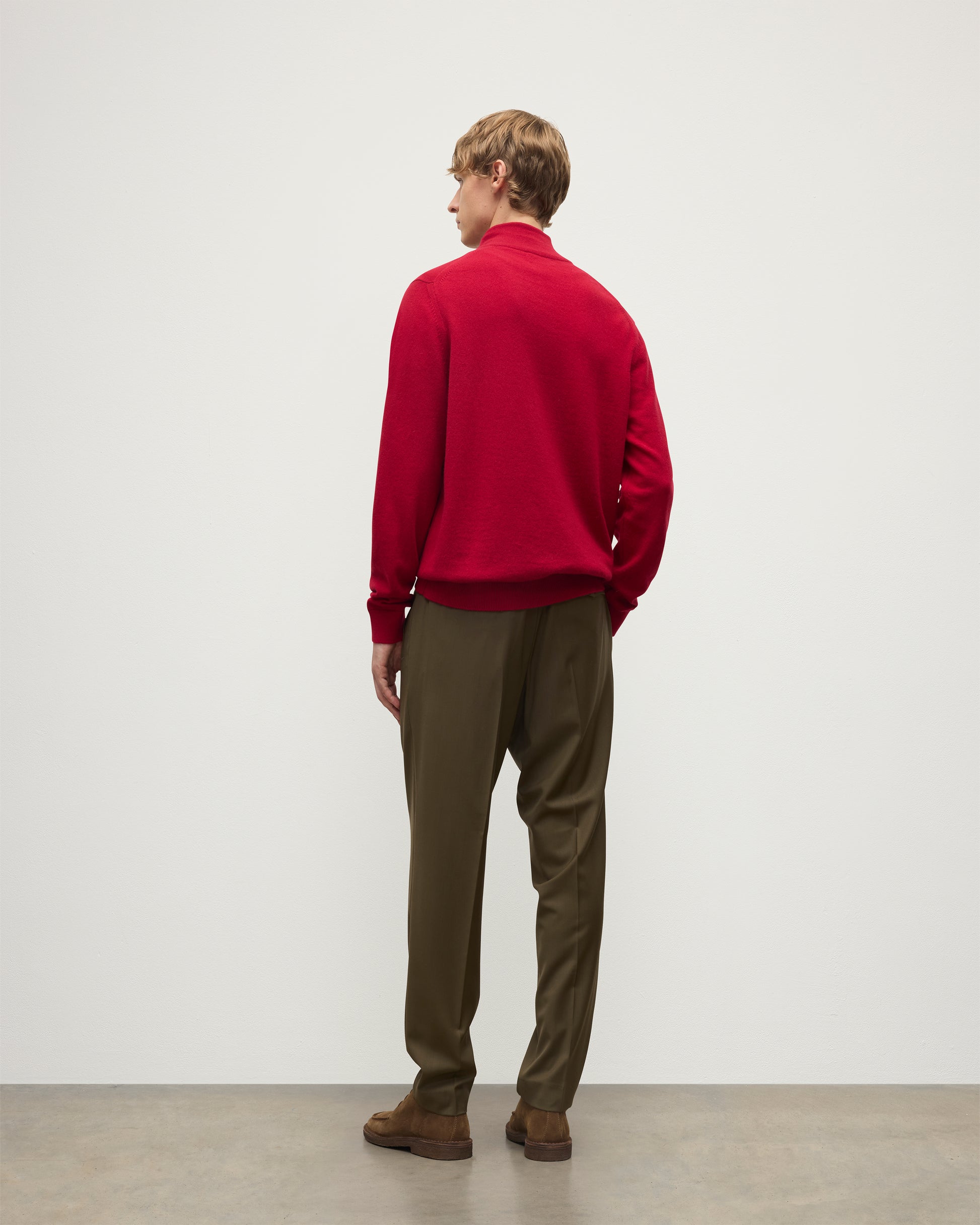 MENS RORY CLASSIC HALF ZIP SWEATER CONTRAST TRIM RED & GREY 100% CASHMERE BY JOHNSTONS OF ELGIN OVER A WHITE T-SHIRT AND OLIVE GREEN TROUSERS KAP05577Q26186